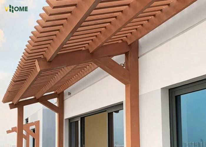 Sử dụng lam hộp gỗ ngoài trời làm hiên che nắng Sử dụng lam hộp gỗ ngoài trời làm hiên che nắng