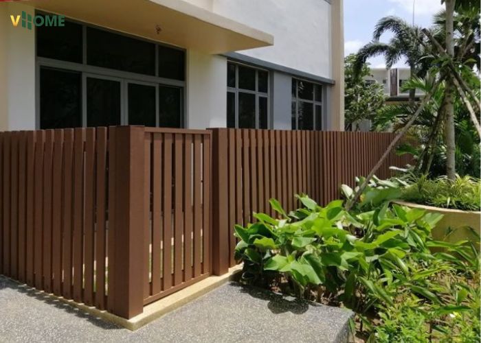 Sử dụng lam hộp gỗ nhựa ngoài trời để làm hàng rào Sử dụng lam hộp gỗ nhựa ngoài trời để làm hàng rào