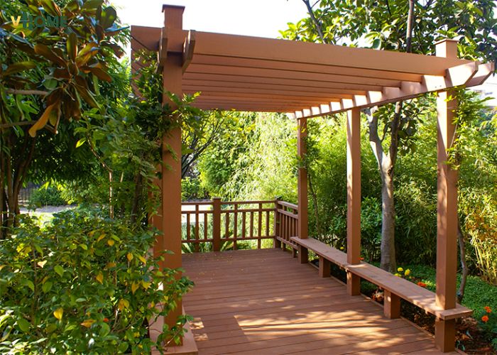 Giàn hoa tiểu cảnh làm từ lam hộp gỗ nhựa ngoài trời Giàn hoa tiểu cảnh làm từ lam hộp gỗ nhựa ngoài trời