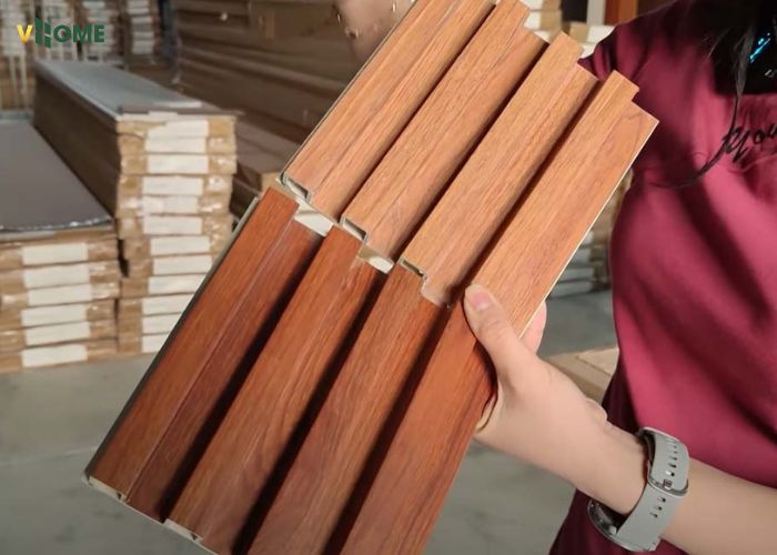 Kiểm tra, so sánh độ hoàn thiện của bề mặt tấm lam sóng Kiểm tra, so sánh độ hoàn thiện của bề mặt tấm lam sóng