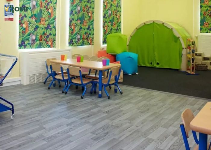 Lớp học sử dụng sàn nhựa hèm khóa 6mm Lớp học sử dụng sàn nhựa hèm khóa 6mm