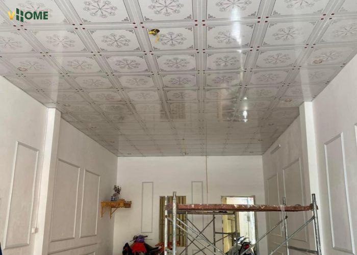 Mẫu tấm trần nhựa họa tiết được sử dụng phổ biến Mẫu tấm trần nhựa họa tiết được sử dụng phổ biến