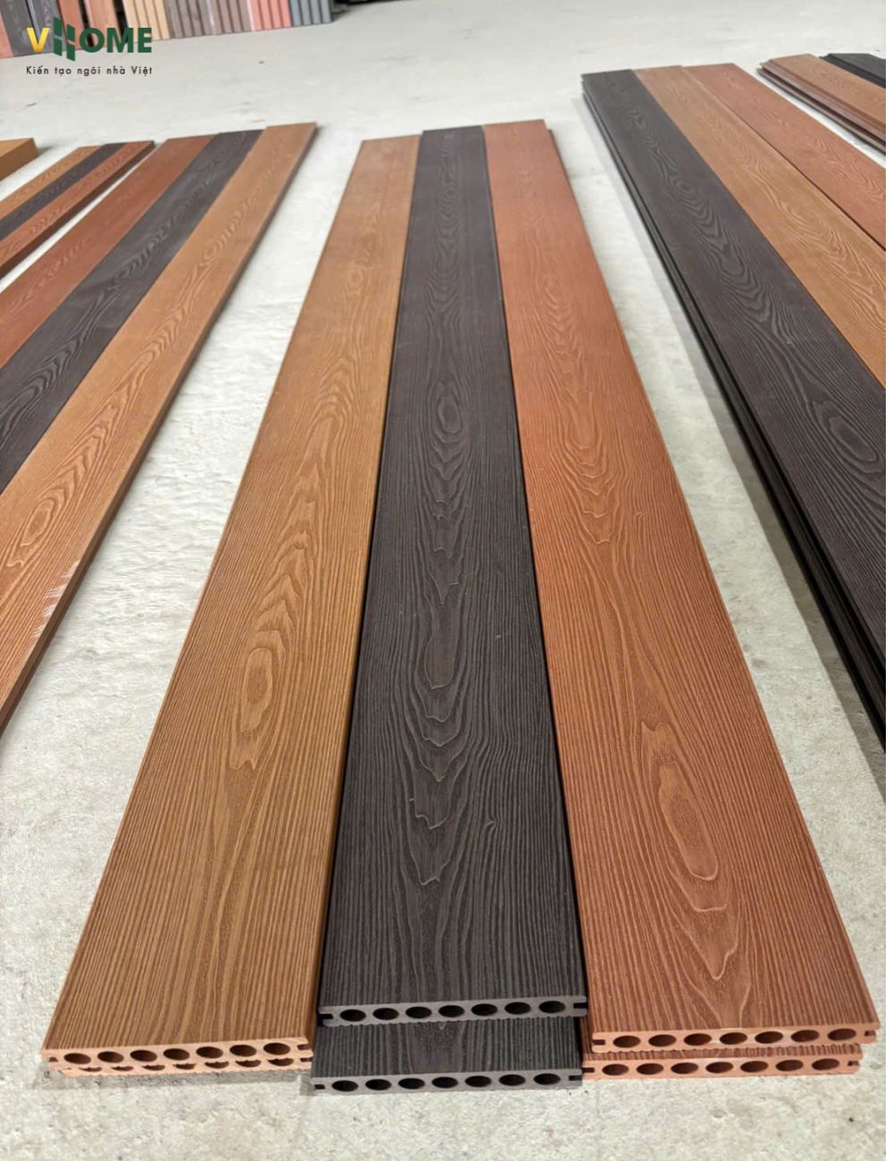 Sàn gỗ nhựa ngoài trời 1 lớp gốc PE Sàn gỗ nhựa ngoài trời 1 lớp gốc PE