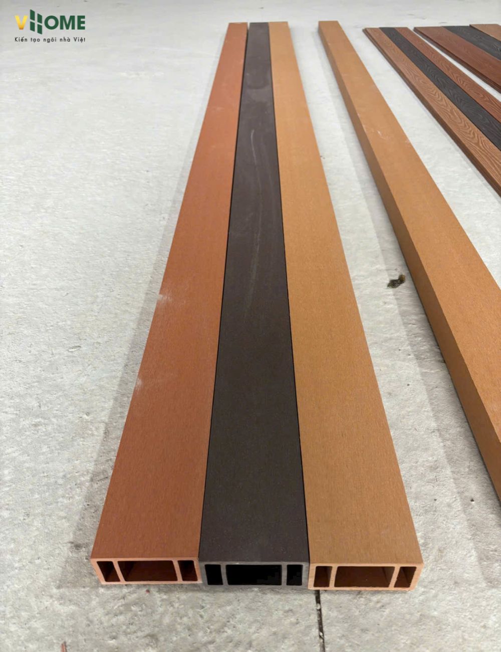 Lam hộp gỗ nhựa ngoài trời gốc PE