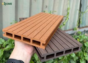 Sàn nhựa chịu lực ngoài trời có khả năng chống chịu thời tiết tốt hơn sàn trong nhà