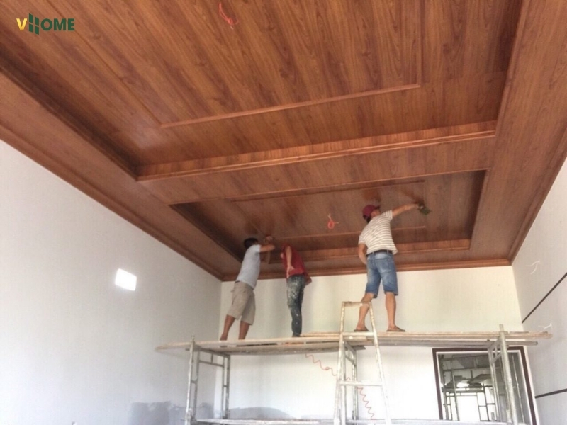 Báo giá thi công trần nhựa nano hiện hành